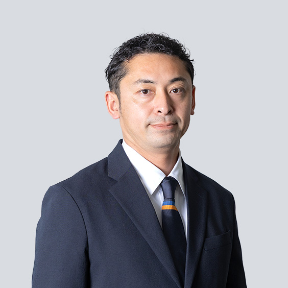 執行役員 高橋 靖弘